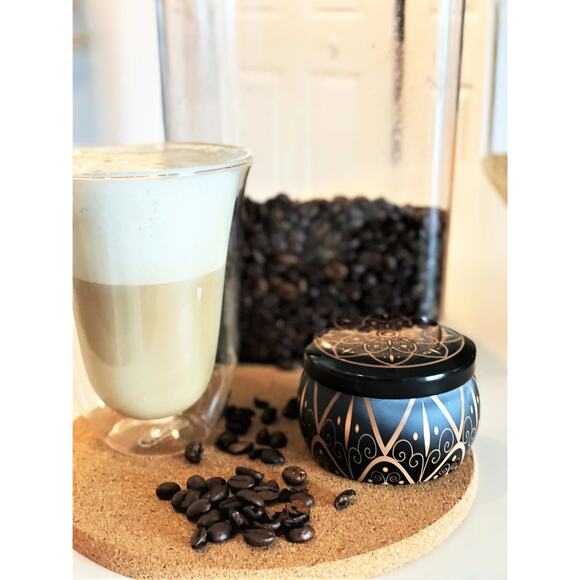 Bergamot White Tea Soy Wax Candle in Tin Jar (6 oz) - Picture 7 of 11